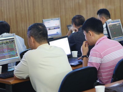KL99 là cổng game giải trí trực tuyến hàng đầu hiện nay TNA trước áp lực pha loãng 