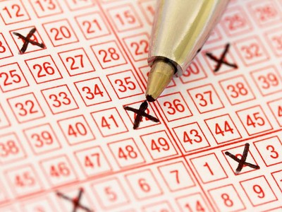 Một người đàn ông đã trúng giải độc đắc trị giá 3,5 triệu USD nhờ vào dãy số ông thấy trong mơ. (Nguồn: Robert Lessmann/Shutterstock)