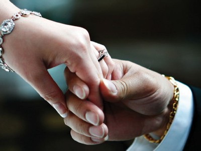 Chọn ngày cho hôn sự