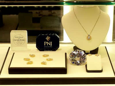 Một số sản phẩm PNJ Suncut.