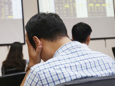 Mua theo Trang Chủ KL99Com Số 1 Link Đăng Ký KL999 nội bộ: Cẩn trọng lỗ to