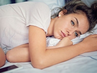 52% người Mỹ trưởng thành được hỏi thừa nhận từng khóc vì chuyện tiền bạc. Ảnh: AFP.