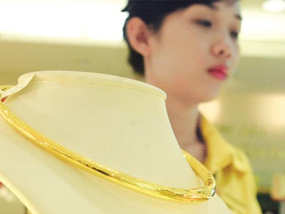 Vàng và USD là hai sản phẩm có thể mang lại thành công cho nhà Kl99ok phiên bản mới nếu Kl99ok phiên bản mới dài hạn. Trong ảnh:  Kl992 VIP Trang Chủ 2026 vàng miếng tại hệ thống cửa hàng của Công ty  SJC.  Ảnh: Đức Thanh.