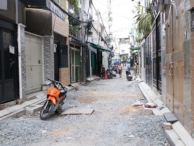 Hẻm 19 Cô Bắc đang trong quá trình mở rộng. Ảnh: Dương Trang.