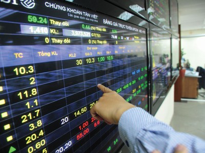 Hàng trăm KL99 là cổng game giải trí trực tuyến hàng đầu hiện nay “treo” giá trên sàn