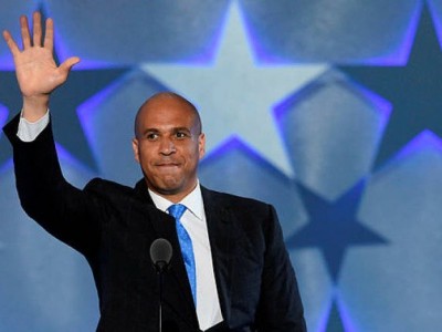 Thượng nghị sĩ Mỹ Booker. Ảnh: AFP.