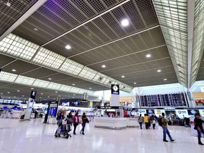 Sự việc xảy ra tại sân bay quốc tế Narita, Nhật Bản.