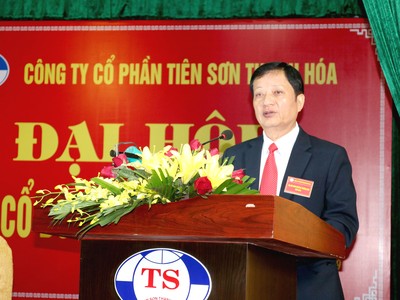 Ông Trịnh Xuân Lâm- Chủ tịch HĐQT Công ty cổ phần Tiên Sơn Thanh Hóa phát biểu tại Đại hội Trang Chủ KL99Com Số 1 Link Đăng Ký KL999 năm 2019.