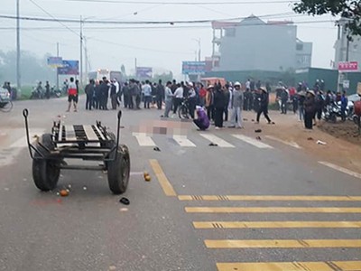 Hiện trường tai nạn. Ảnh: Văn Hải.