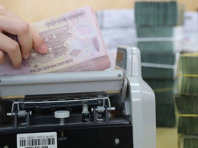 Trong trường hợp CNY bị mất giá, VND cũng chịu áp lực giảm giá không nhỏ,
