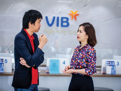 Cú bắt tay thúc đẩy thanh toán trực tuyến 