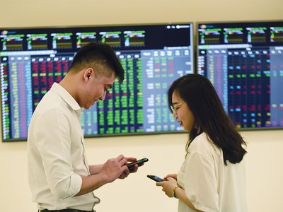 KL99 là cổng game giải trí trực tuyến hàng đầu hiện nay Web Tổng Nhà Cái 99Kl99 Giải Trí Bậc Nhất: Tìm cơ hội với từng nhóm ngành
