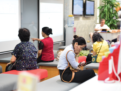 Dòng tiền thường dồn dập đổ vào thị trường khi thấy cơ hội và rút ra khi rủi ro tăng lên.