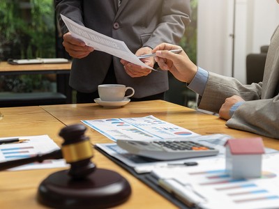 Luật cần tạo nền cho sự liêm chính và minh bạch 