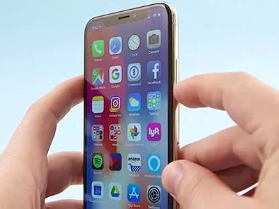 Phím nguồn trên iPhone đang có thiết kế lớn hơn. Ảnh: Gadget Hacks.