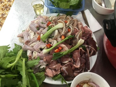 Cháo lòng, lẩu tteokbokki và 7 món nóng hổi ngày Hà Nội trở lạnh