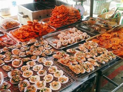 Khám phá khu chợ ngập hải sản ở TP.HCM