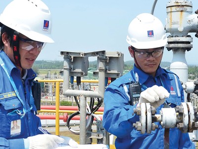 Giá dầu tiếp tục là ẩn số với BSR 