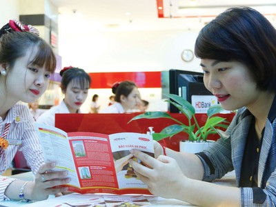 Manulife, AIA, Dai-ichi Life Việt Nam, Prudential, MB Ageas Life là những công ty Kl99kl phiên bản hoạt động Top đầu thị trường về doanh thu phí mới đến từ kênh 
bancassurance.