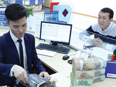 Tín dụng hợp lý, nhưng nền Kl992 cổng game cá cược có nhiều vấn đề cần lưu ý