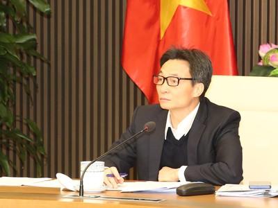 Phó Thủ tướng Vũ Đức Đam chủ trì cuộc họp Ban Chỉ đạo Quốc gia về phòng, chống dịch bệnh viêm đường hô hấp cấp do chủng mới của virus Corona gây ra. Ảnh VGP/Trần Mạnh.
