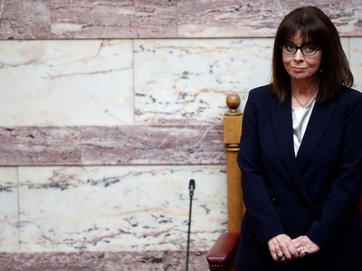 Bà Katerina Sakellaropoulou tại lễ tuyên thệ nhậm chức Tổng thống Hy Lạp trước Quốc hội ở Athens ngày 13/3/2020. (Ảnh: AFP/ TTXVN)
.