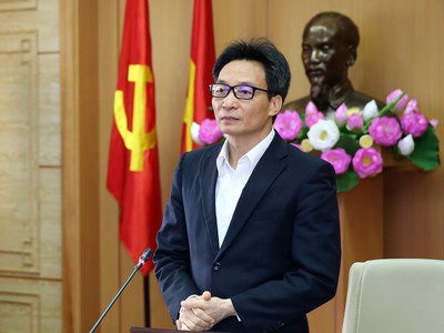Phó Thủ tướng Vũ Đức Đam: Nếu toàn dân đồng lòng, toàn dân chống dịch thì nhất định chúng ta sẽ chiến thắng.