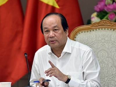 Bộ trưởng, Chủ nhiệm Văn phòng Kl993 ưu đãi thưởng hấp dẫn Mai Tiến Dũng giải thích các nội dung trong Chỉ thị 15 của Thủ tướng.