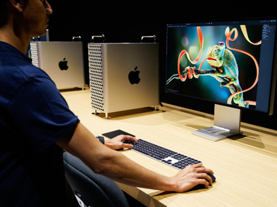 Máy tính và màn hình Mac Pro mới được giới thiệu trong Hội nghị các nhà phát triển toàn cầu hàng năm của Apple tại San Jose, California, vào ngày 3/6/2019. (Nguồn: Reuters).