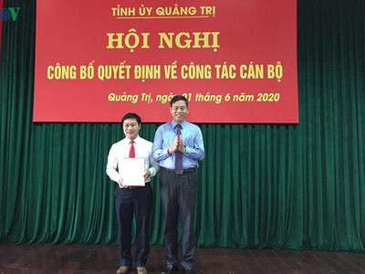 Ông Nguyễn Khánh Vũ (áo trắng), Bí thư Tỉnh Đoàn Quảng Trị được điều động làm Bí thư Đảng ủy khối Cơ quan và Kl991.com World Cup 2026 Chính Thức tỉnh Quảng Trị.