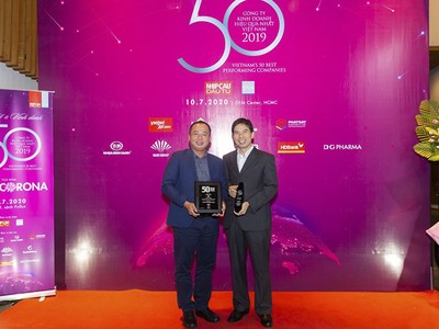 Đây là lần thứ 4 liên tiếp Kl994 game bài casino hấp dẫn MWG giành ngôi quán quân của giải thưởng trong tổng số 8 năm giải được tổ chức.