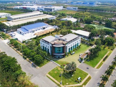 Tổng công ty Phát triển Đô thị Kinh Bắc hiện có tổng cộng 11 công ty con.