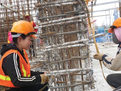 Kl99kl phiên bản hoạt động bắt buộc đối với người lao động thi công trên công trường tăng trưởng đột biến trong 6 tháng đầu năm nay, đạt 848%.