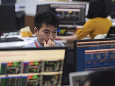 99Kl99 link đăng nhập loay hoay trước ngã ba