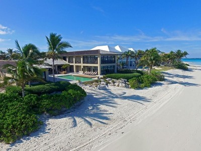 Villa Paradiso tại bãi biển Bahamas.