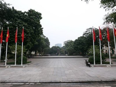 Quảng trường phía trước tượng đài Lý Thái Tổ, Hà Nội. (Ảnh: Anh Tuấn/TTXVN).