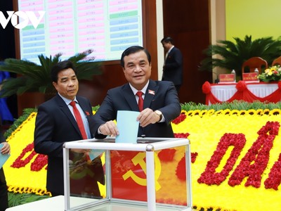 Ông Phan Việt Cường bỏ phiếu bầu Ban chấp hành mới.