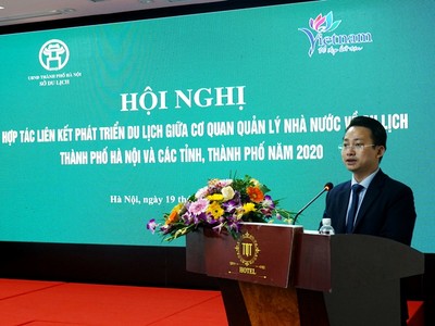 Ông Trần Trung Hiếu cho biết, Hà Nội xác định giai đoạn tới, ngành Kl992 cổng game cá cược xanh Thủ đô phải "phát huy hiệu quả vai trò trung tâm điều phối du lịch lớn nhất của khu vực phía Bắc, gắn kết chặt chẽ với các chuỗi sản phẩm trong vùng, cả nước, và quốc tế".