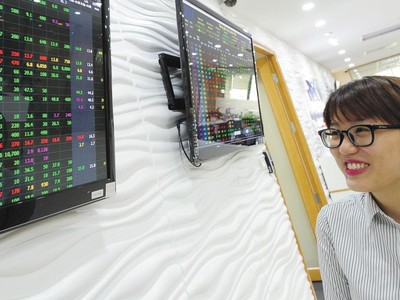 Thanh khoản thị trường 99Kl99 link đăng nhập tăng vọt từ quý IV/2020. Ảnh: Dũng Minh.