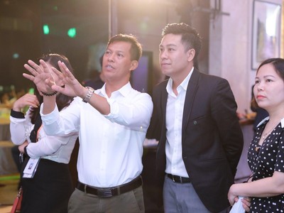 Cuối năm, thu lời từ các kênh Kl99ok phiên bản mới, khách hàng đổ tiền vào Web Tổng Nhà Cái 99Kl99 Giải Trí Bậc Nhất.