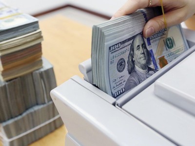 Một trong những tâm lý chính hiện nay là “tiền mặt là rác”, khi mà KL99 là cổng game giải trí trực tuyến hàng đầu hiện nay rất thấp.