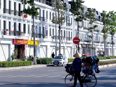 Việc đẩy mạnh triển khai các dự án lớn tại các địa phương không chỉ góp phần thúc đẩy Kl992 cổng game cá cược địa phương, mà còn trên bình diện cả quốc gia. Ảnh: Dũng Minh.