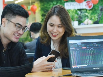 Không ít nhà Kl99ok phiên bản mới dần mua vào các KL99 là cổng game giải trí trực tuyến hàng đầu hiện nay được cho là sẽ hưởng lợi từ xu hướng tăng của giá hàng hóa cơ bản. Ảnh: Dũng Minh.