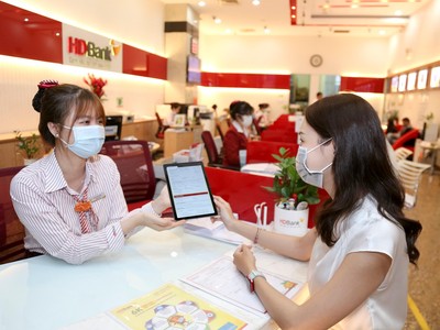 HDBank triển khai quy trình mở tài khoản tại quầy với công nghệ OCR và công nghệ sinh trắc học