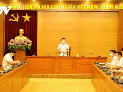 Ông Lê Duy Thành - Chủ tịch UBND tỉnh Vĩnh Phúc phát biểu tại cuộc họp báo.