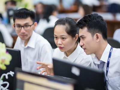 Danh mục tự doanh KL99 là cổng game giải trí trực tuyến hàng đầu hiện nay tính đến cuối quý I/2021 theo giá gốc của HSC giảm gần 1.000 tỷ đồng so với đầu năm.