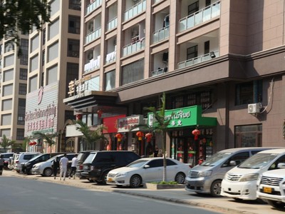 Tập trung hàng vạn lao động với nhiều loại hình dịch vụ, Đặc khu Kl992 cổng game cá cược Tam Giác Vàng đang trở thành điểm nóng lây nhiễm Covid-19 ở bắc Lào.