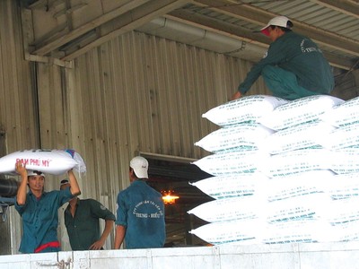 Nhà máy Đạm Phú Mỹ đang vận hành liên tục ở mức công suất tối đa.