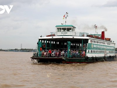 Từ 0 giờ ngày 30/7, phà Cát Lái nhưng vận chuyển hành khách, chỉ phục vụ các lực lượng phòng chống dịch, xe chở công nhân.