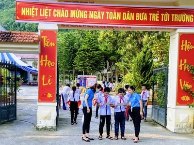 Quyết tâm thực hiện mục tiêu 100% học sinh, sinh viên tham gia Kl99kl phiên bản hoạt động y tế trong năm học 2021-2022